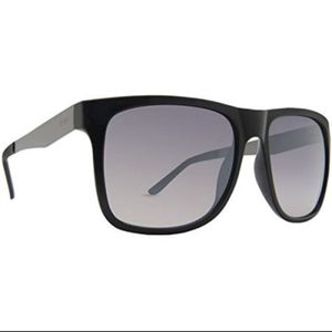 Dor dash sunnies